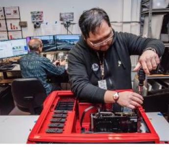 Building high efficiency gaming computer